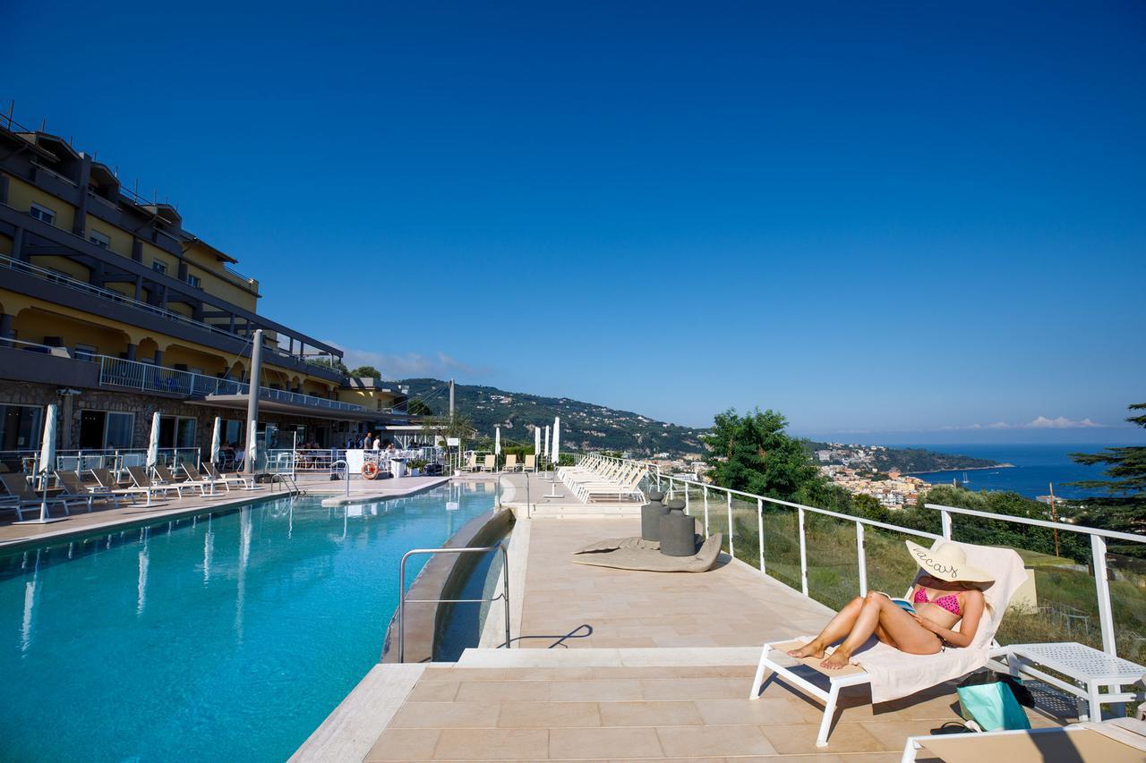 Art Hotel Gran Paradiso Sorrento Luaran gambar